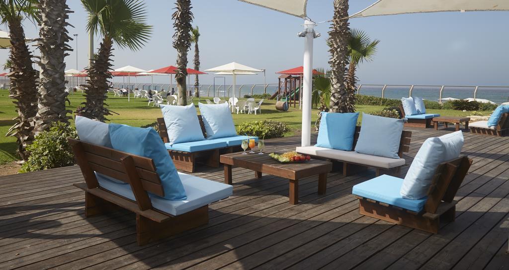 Palm Beach Hotel Akko Exteriör bild