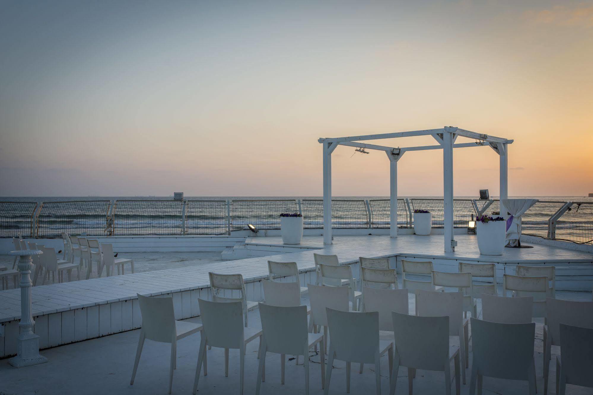 Palm Beach Hotel Akko Exteriör bild